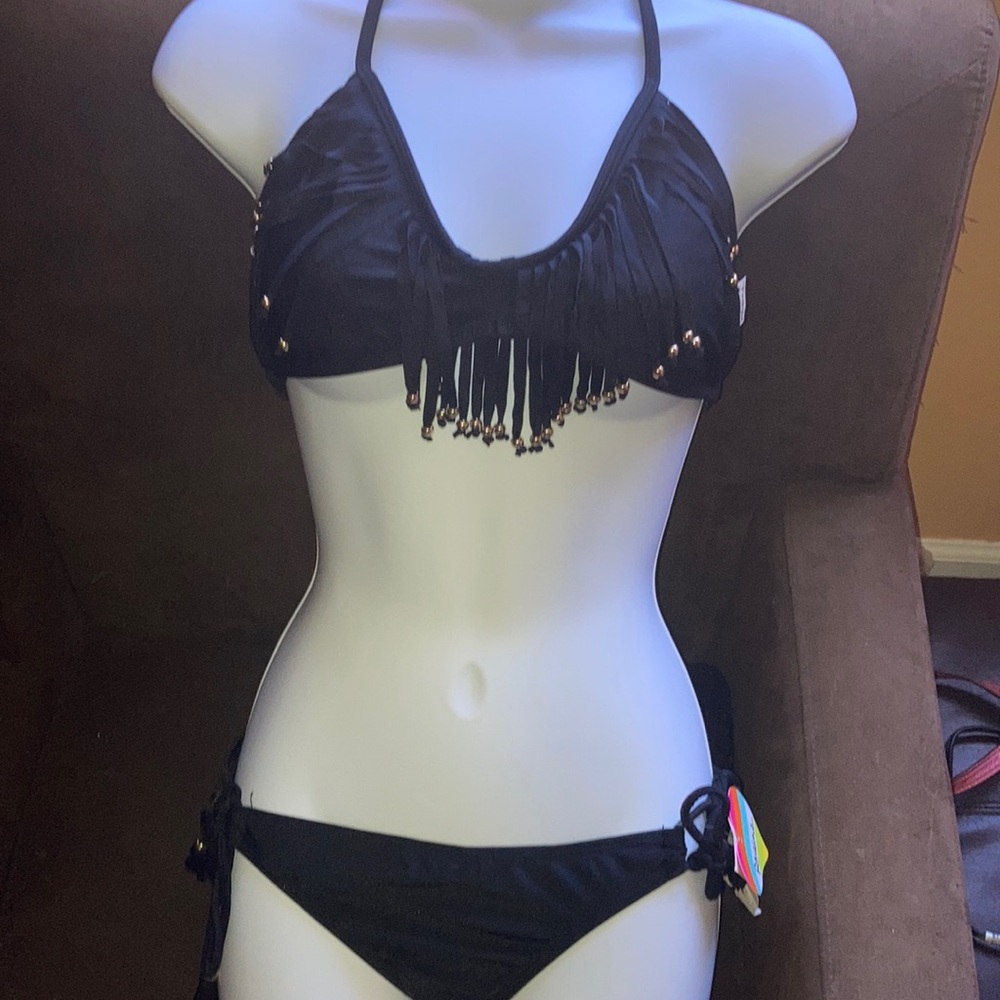 Raisins string bikini NWT